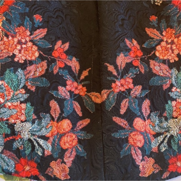 Bebe Floral Studded Cocktail Dress - Picture 6 of 6